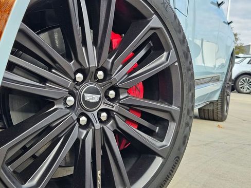 New 2026 Cadillac Lyriq V w/ LPO, Floor Liner Package image 8