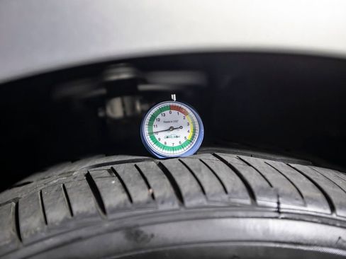 Used 2023 BMW iX xDrive50 w/ Sport Package image 45