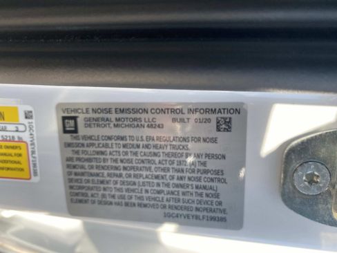 Used 2020 Chevrolet Silverado 3500 High Country image 28