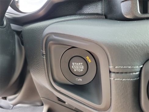 New 2025 Jeep Wrangler Unlimited Rubicon 392 image 29