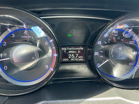 Used 2013 Hyundai Sonata GLS w/ Popular Equipment Pkg FWD image 8