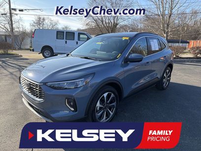 Used 2023 Ford Escape Platinum