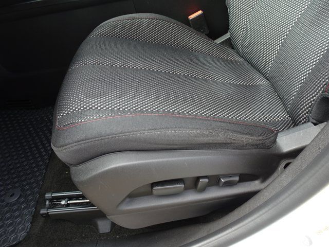 Used 2014 Chevrolet Equinox LT w/ Driver Convenience Package FWD image 10