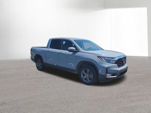 Used 2023 Honda Ridgeline RTL image 2