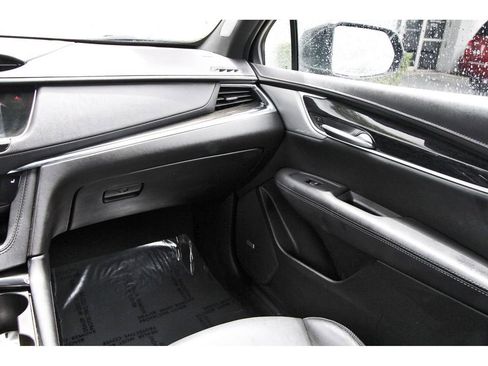 Used 2023 Cadillac XT5 Premium Luxury FWD image 10