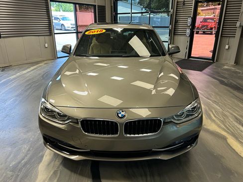 Used 2018 BMW 330i xDrive Sedan AWD/4WD image 38