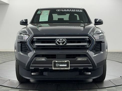 Used 2025 Toyota Tacoma SR5 AWD/4WD image 6