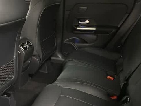 Certified 2026 Mercedes-Benz GLA 250 4MATIC image 33