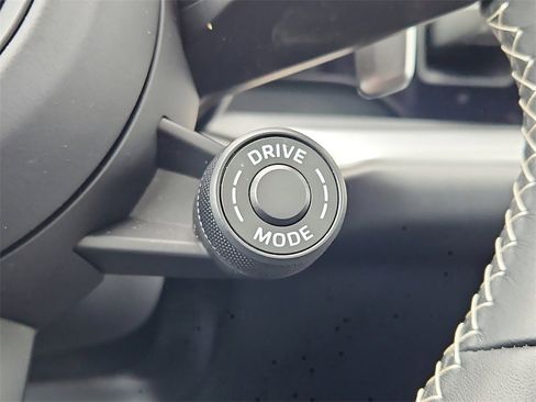 Certified 2024 Porsche Cayenne Turbo image 20