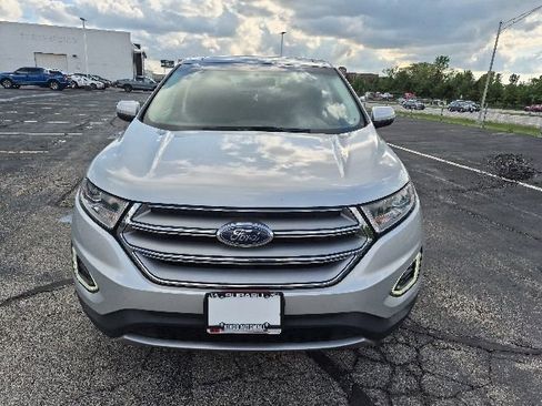 Used 2017 Ford Edge SEL w/ Equipment Group 201A AWD/4WD image 3