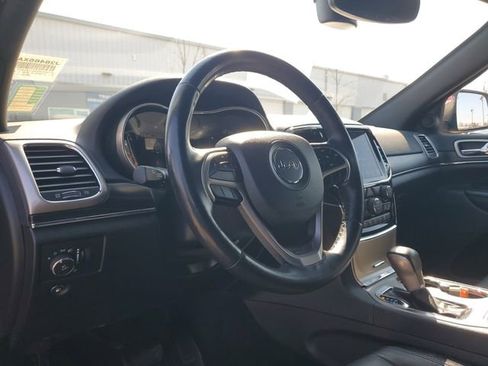 Certified 2022 Jeep Grand Cherokee Limited w/ Trailer Tow Group IV image 22