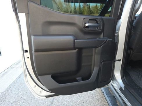 Used 2022 Chevrolet Silverado 1500 Custom Trail Boss w/ LPO, Dark Essentials Package AWD/4WD image 49
