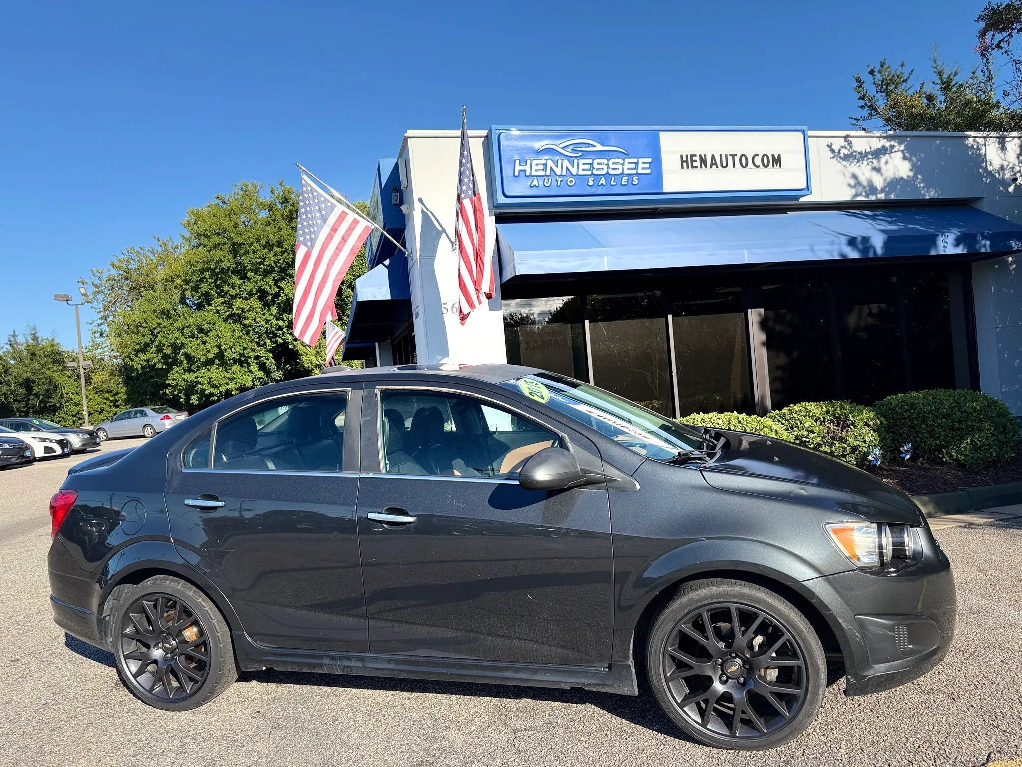 Used 2015 Chevrolet Sonic LTZ w/ Dusk Package FWD image 8