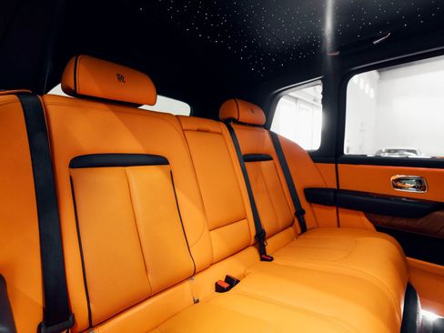 Used 2021 Rolls-Royce Cullinan AWD/4WD image 21