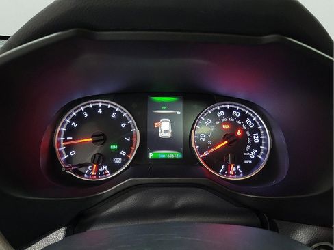 Certified 2020 Toyota RAV4 XLE Premium image 18