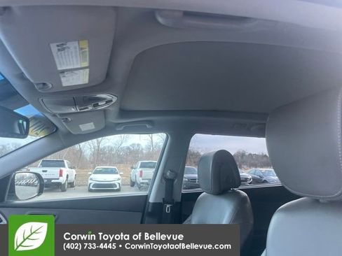 Used 2017 Hyundai Santa Fe Limited image 29