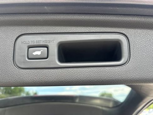 Used 2023 Honda Odyssey Touring image 8