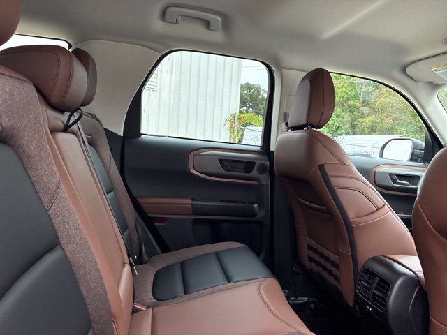 Used 2025 Ford Bronco Sport Outer Banks w/ Outer Banks Tech Package+ AWD/4WD image 23