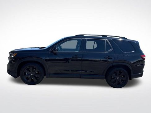 Used 2025 Honda Pilot Black Edition image 2