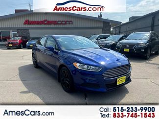 Used 2016 Ford Fusion SE image 1