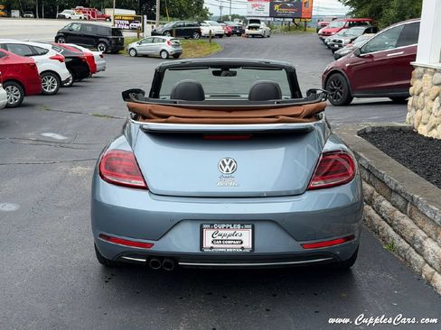 Used 2019 Volkswagen Beetle 2.0T Final Edition SEL FWD image 16