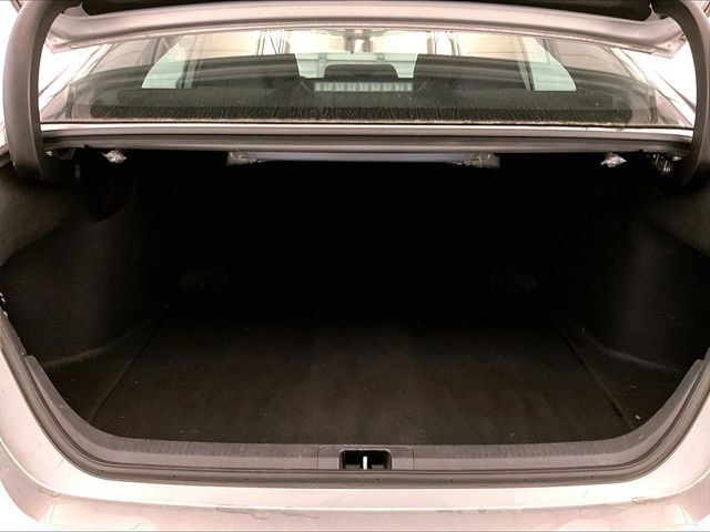 Used 2021 Toyota Camry LE FWD image 33