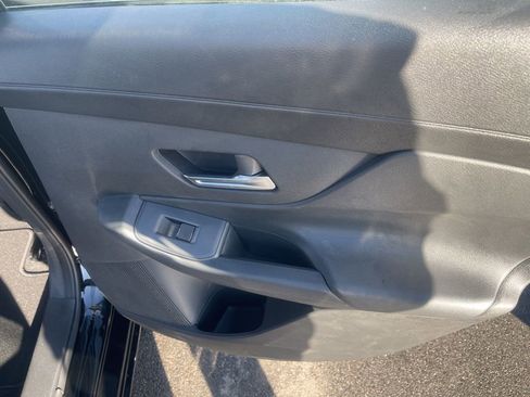 New 2026 Nissan Sentra SV FWD image 18