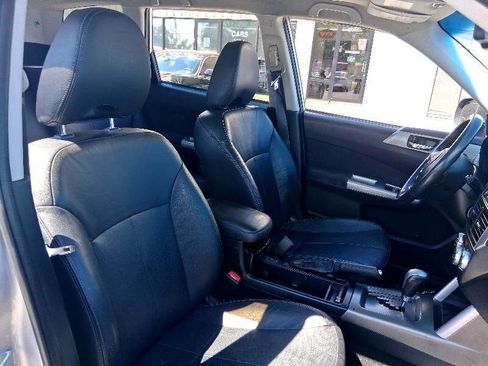 Used 2010 Subaru Forester 2.5XT Limited image 22