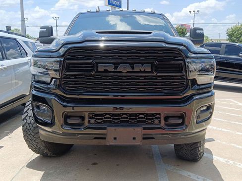 Used 2024 RAM 2500 Limited AWD/4WD image 6