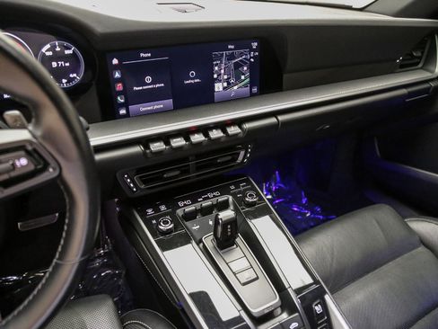 Certified 2023 Porsche 911 Carrera RWD image 18