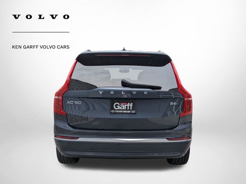 Certified 2023 Volvo XC90 B6 Ultimate image 4