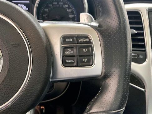 Used 2012 Jeep Grand Cherokee SRT8 w/ Luxury Group II image 19