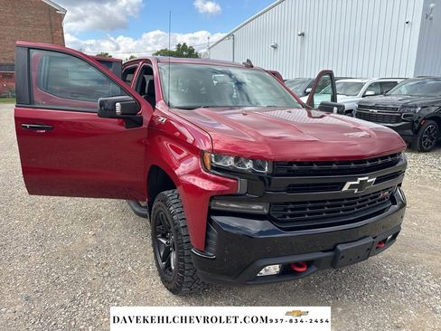 Used 2019 Chevrolet Silverado 1500 LT Trail Boss AWD/4WD image 16