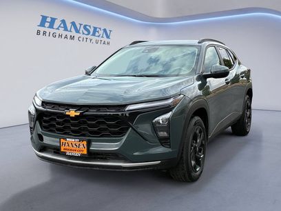 Used 2025 Chevrolet Trax LT