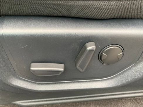 Used 2020 Ford F150 XLT w/ Equipment Group 302A Luxury AWD/4WD image 11