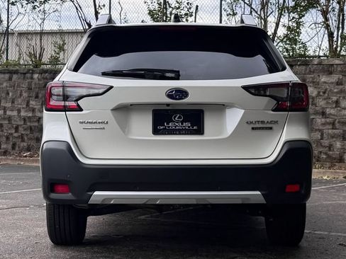 Used 2023 Subaru Outback Touring AWD/4WD image 42