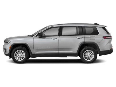 Certified 2024 Jeep Grand Cherokee L Limited w/ Black Appearance Package image 3