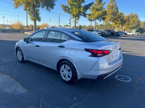 Used 2024 Nissan Versa S w/ Trunk Package image 3