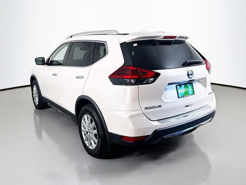 Used 2019 Nissan Rogue SV image 7