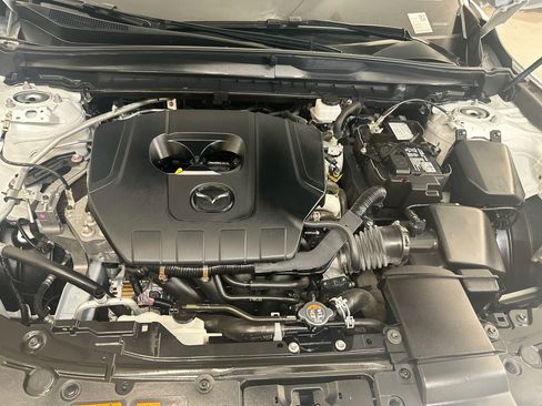 Used 2025 MAZDA CX-50 AWD 2.5 S w/ Premium Package image 36