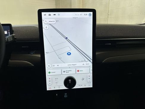 Used 2024 Ford Mustang Mach-E Premium image 9