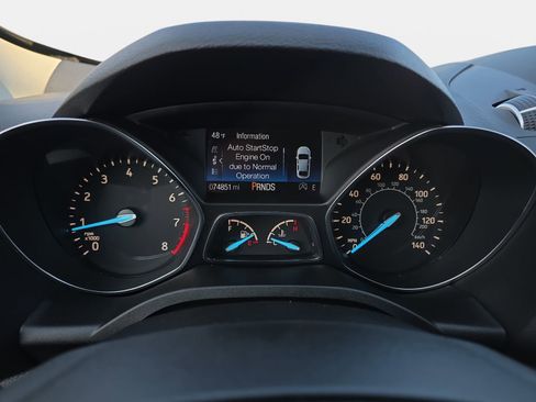 Used 2019 Ford Escape SEL image 19