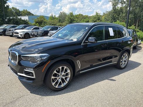 Used 2019 BMW X5 xDrive40i w/ Convenience Package AWD/4WD image 3