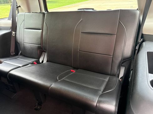Used 2014 Nissan Armada Platinum AWD/4WD image 11