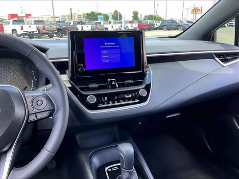 Used 2026 Toyota Corolla SE FWD image 7