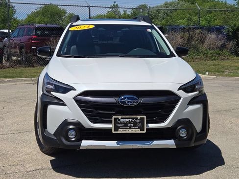 Used 2024 Subaru Outback Limited AWD/4WD image 4