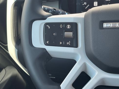 New 2026 Land Rover Defender 110 S image 17