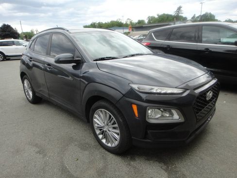 Used 2020 Hyundai Kona SEL AWD/4WD image 3