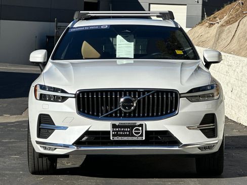 Certified 2023 Volvo XC60 B5 Ultimate w/ Climate Package image 10