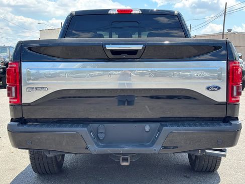 Used 2017 Ford F150 Platinum w/ Equipment Group 701A Luxury RWD image 5